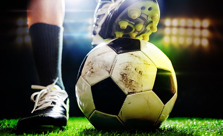 平博公司:乒乓球台可以用餐桌代替吗